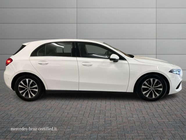 MERCEDES-BENZ A 180 usata, con Autoradio