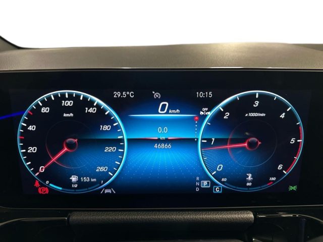 MERCEDES-BENZ GLA 200 usata, con Cruise Control