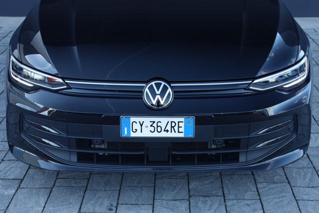VOLKSWAGEN Golf usata, con Supporto lombare