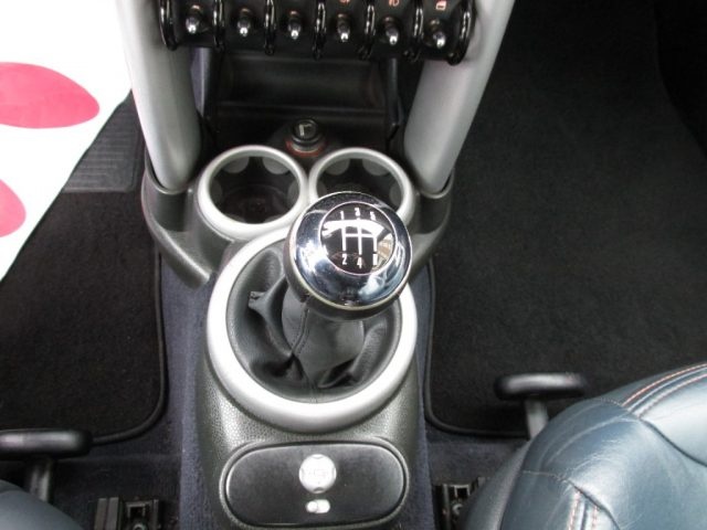 MINI Cabrio usata, con Supporto lombare
