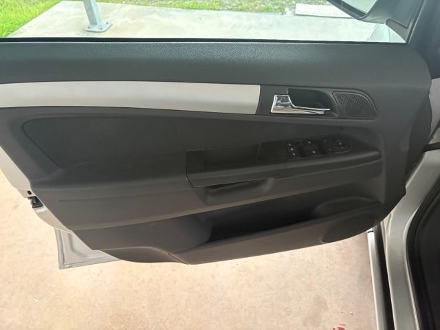 OPEL Zafira usata 32