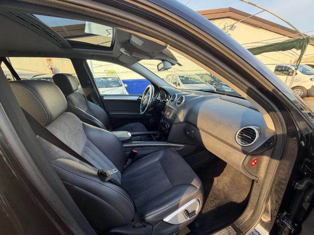 MERCEDES-BENZ ML 320 usata, con Climatizzatore