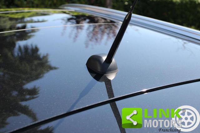 SUZUKI Vitara usata, con Luci diurne