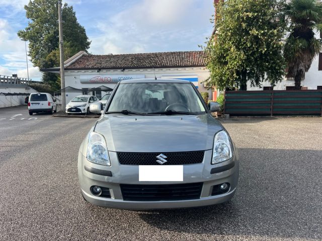 SUZUKI Swift usata, con Airbag