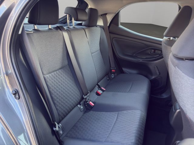 TOYOTA Yaris usata, con Supporto lombare