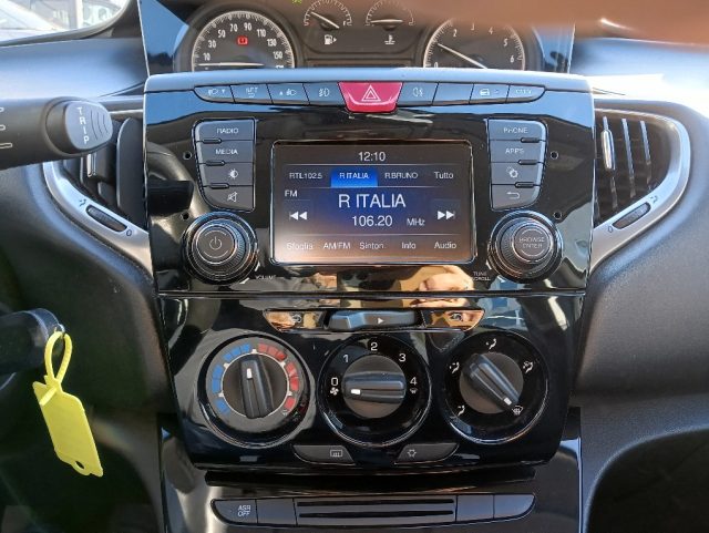 LANCIA Ypsilon usata, con Chiusura centralizzata