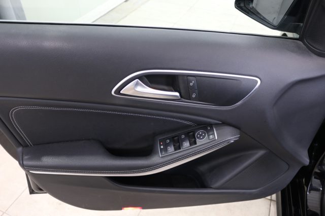 MERCEDES-BENZ A 180 usata 20
