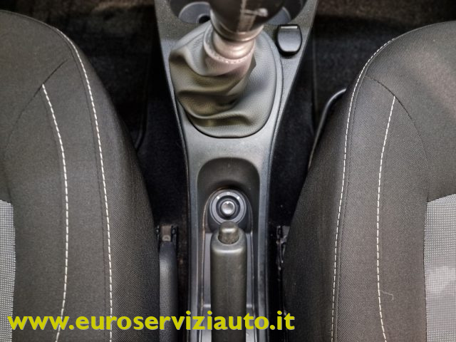DACIA Duster usata, con USB