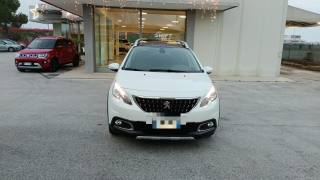 PEUGEOT 2008 usata, con Airbag