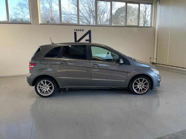 MERCEDES-BENZ B 200 usata, con Cerchi in lega