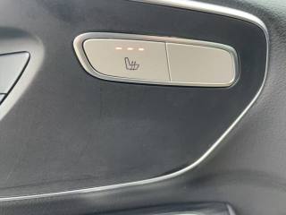 MERCEDES-BENZ V 300 usata, con Cronologia tagliandi