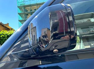 LAND ROVER Defender usata, con Controllo automatico clima