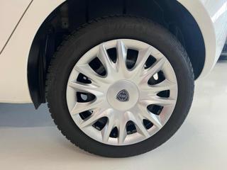 LANCIA Ypsilon usata, con Specchietti laterali elettrici