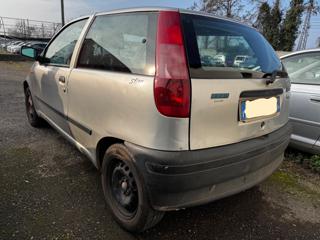 FIAT Punto usata, con Autoradio