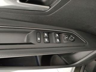 PEUGEOT 3008 usata, con Interni in pelle