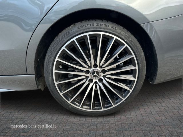 MERCEDES-BENZ C 220 usata, con Interni in pelle