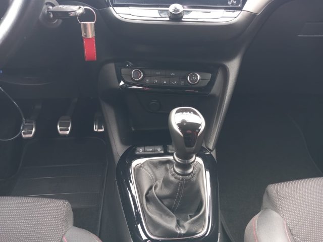 OPEL Corsa usata, con Autoradio digitale