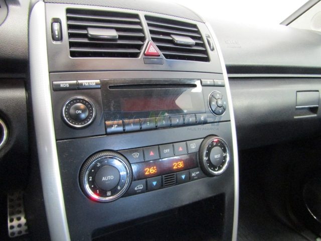 MERCEDES-BENZ A 180 usata, con Climatizzatore
