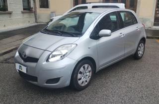 TOYOTA Yaris usata, con Airbag laterali