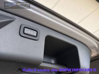 LAND ROVER Discovery Sport usata, con Fari LED