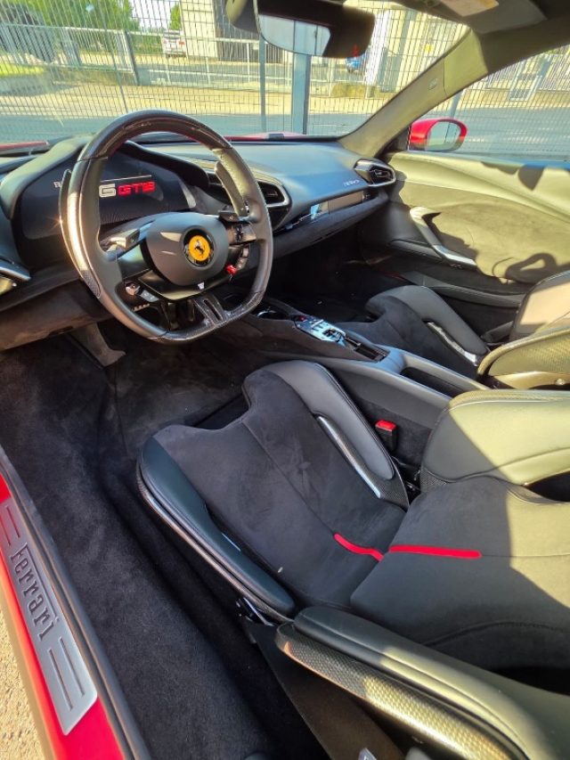 FERRARI 296 usata, con Cerchi in lega