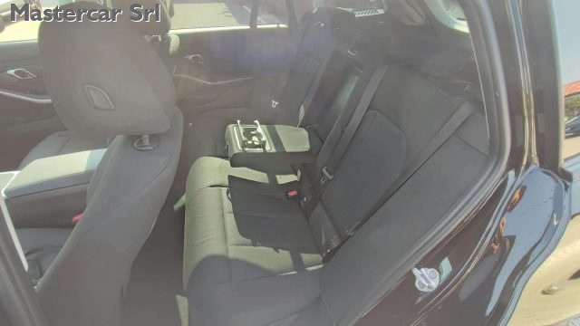 BMW 330 usata, con Sistema di navigazione