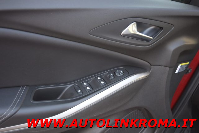 OPEL Grandland usata, con USB