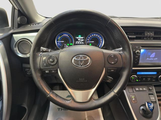 TOYOTA Auris usata, con Fendinebbia