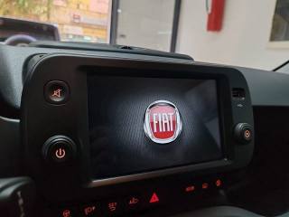 FIAT Panda Cross usata, con Touch screen