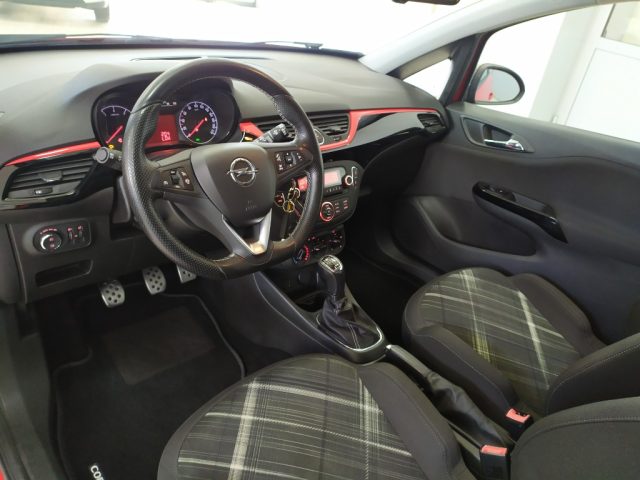 OPEL Corsa usata, con Autoradio