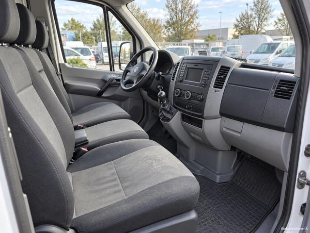 VOLKSWAGEN Crafter usata 9