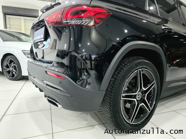 MERCEDES-BENZ GLA 200 usata, con Fari LED