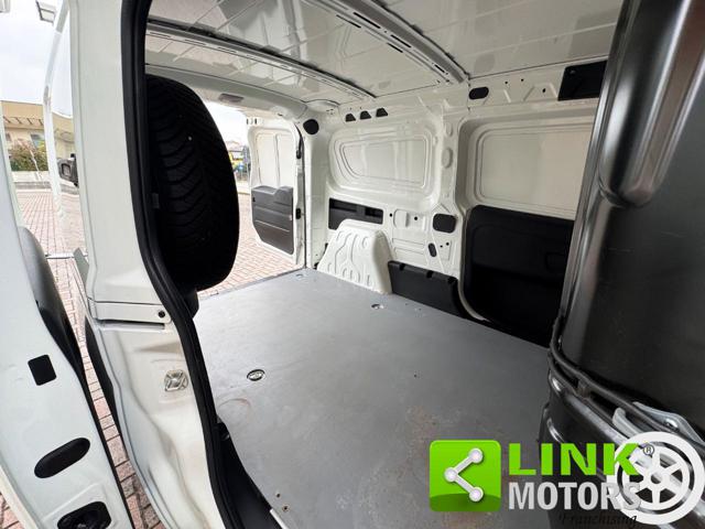 FIAT Doblo usata, con Bluetooth