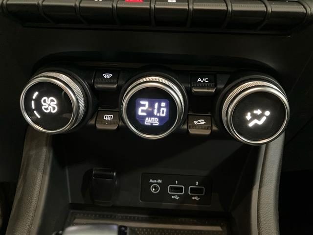 RENAULT Captur usata, con Hill holder