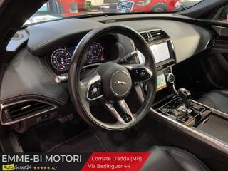 JAGUAR XE usata, con Controllo trazione