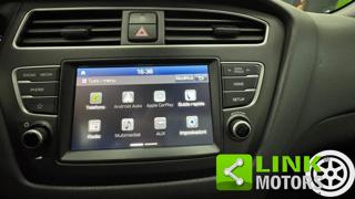 HYUNDAI i20 usata, con Autoradio digitale