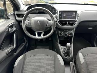 PEUGEOT 208 usata 17