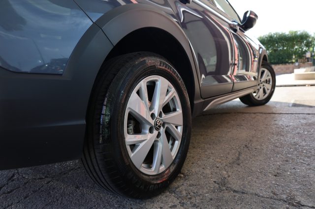 VOLKSWAGEN Taigo usata 79