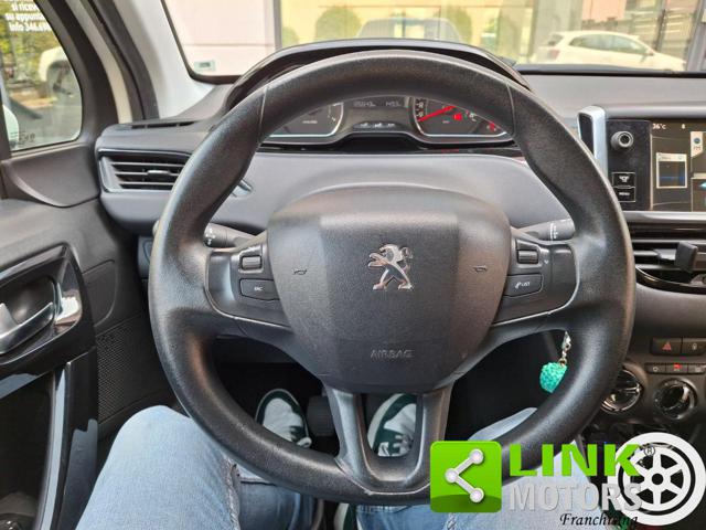 PEUGEOT 208 usata, con Airbag Passeggero