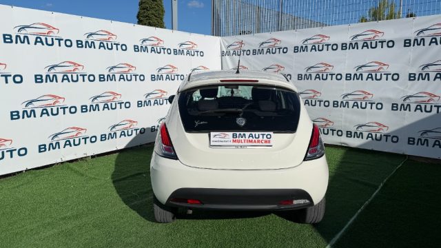 LANCIA Ypsilon usata, con ESP