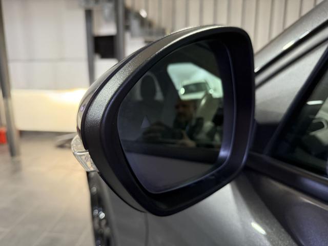 ALFA ROMEO Stelvio usata, con Controllo automatico clima