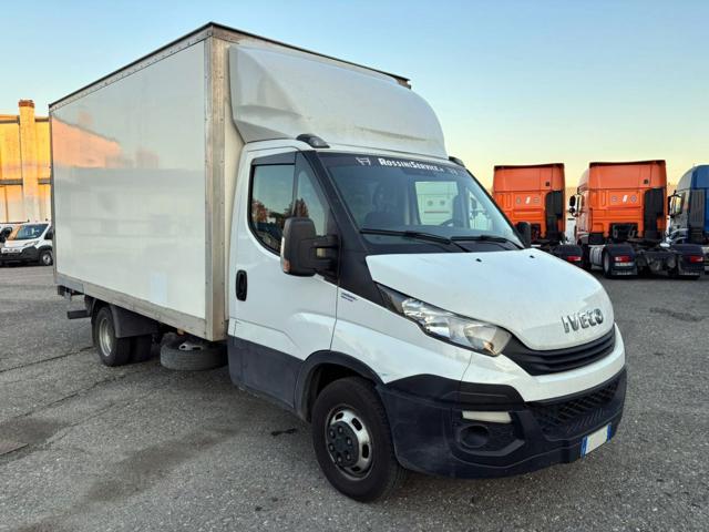 IVECO Daily usata, con Alzacristalli elettrici