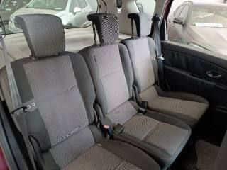 RENAULT Scenic usata, con Controllo automatico clima