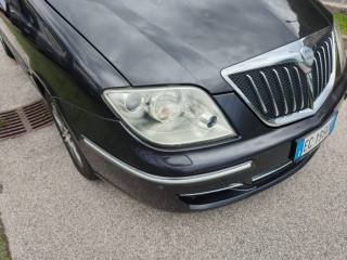 LANCIA Phedra usata, con Controllo trazione