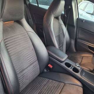 MERCEDES-BENZ GLA 200 usata, con Climatizzatore