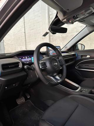 JEEP Avenger usata, con Controllo automatico clima