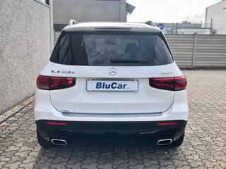 MERCEDES-BENZ GLB 200 usata, con Autoradio