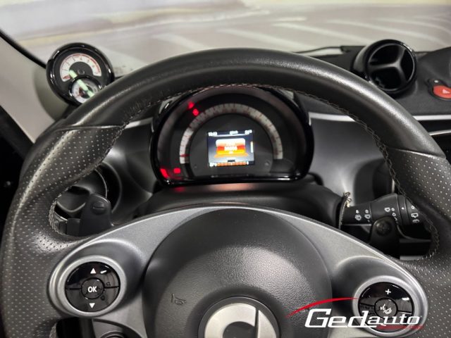 SMART ForFour usata, con USB