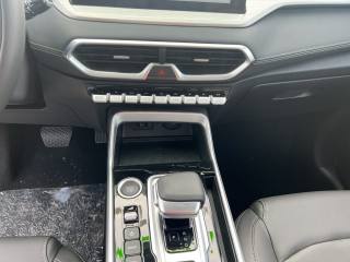 EMC Sei usata, con Autoradio digitale