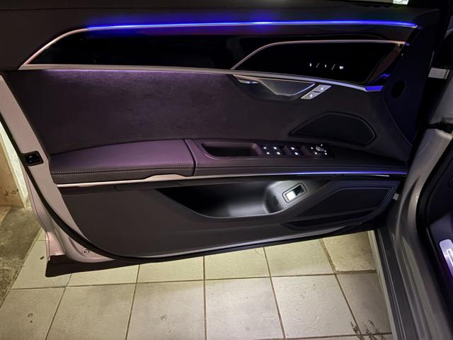 AUDI A8 usata, con Touch screen